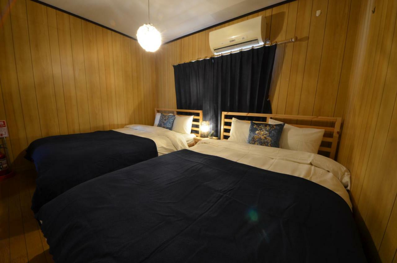 Private Room Rosso Osaka Bagian luar foto