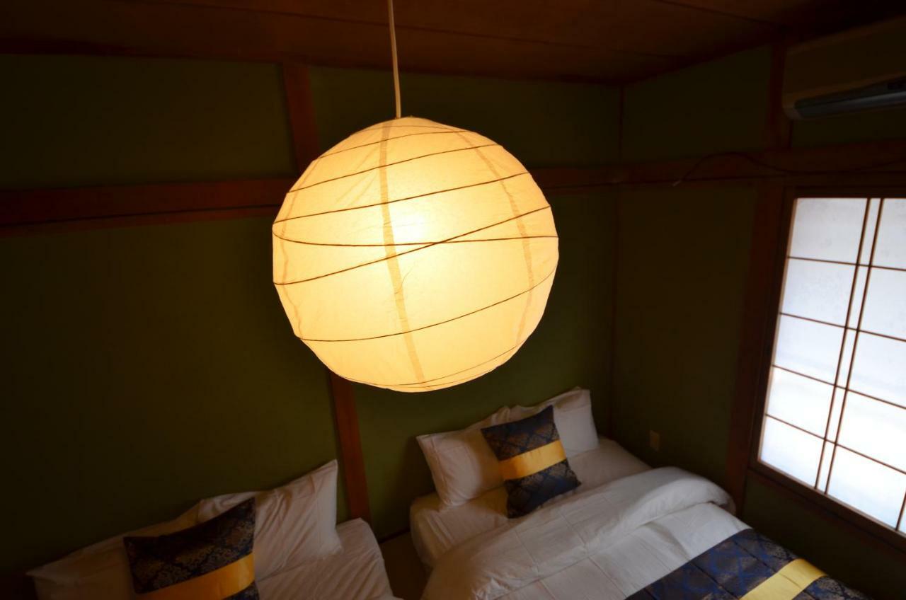 Private Room Rosso Osaka Bagian luar foto